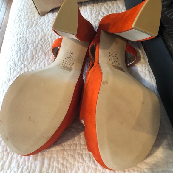 PELLE MODA BILLOW PLATFORM SUEDE SANDAL - Picture 8 of 8